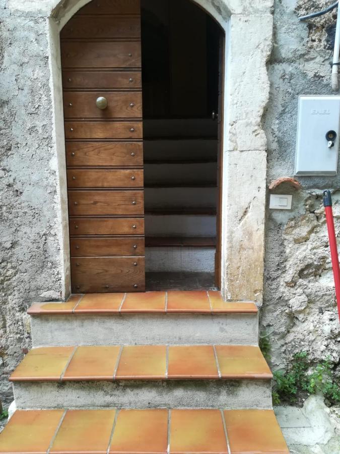 Casa Manetta Appartement Calascio Buitenkant foto